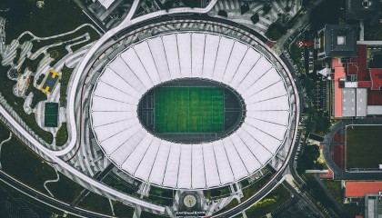 ag体育管理-巨星跨界激战，内马尔纳达尔巅峰对决，皇马90分钟鏖战，连败阴影下胜负难料！